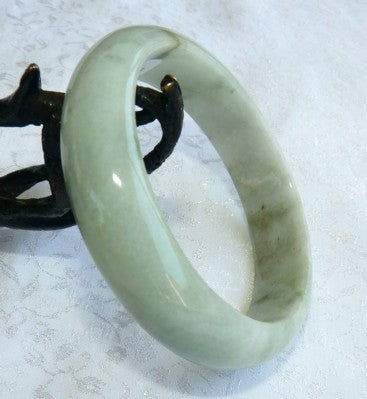 Honey and Green Veins Burmese Jadeite Jade Bangle Bracelet 57.5mm + Certificate (689)