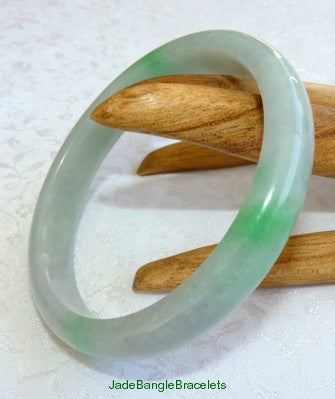 Apple Green Veins Slender Jadeite Jade Bangle Bracelet 57mm (JBB3178)
