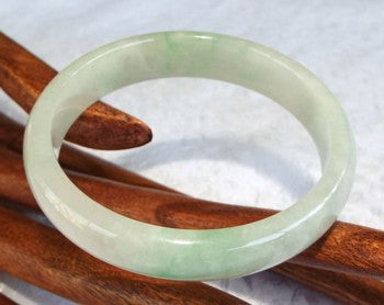 Elegant Soft Green Veins Burmese  Jadeite Bangle Bracelet 57.5mm (JBB2193)