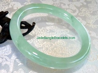 Sale-Elegant Translucent Classic Round Jadeite Bangle 59.5mm (JBB2556)