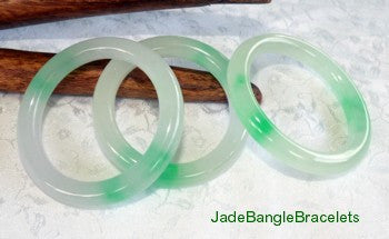 Clearance-Translucent Classic Round Jadeite Baby Bangle Bracelet 38mm (JBB3109)
