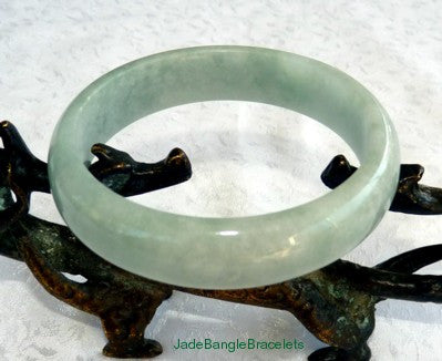 JBB Favorite-Classic Good Green Burmese Jadeite Bangle Bracelet 57mm (JBB3231)