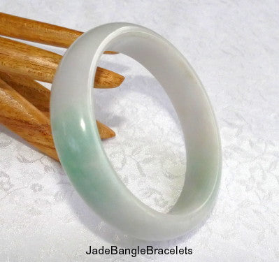 11-8-2019  Qiu Tan YYJ exchange Clearance-"Kiss of Green" on White Burmese Jadeite Bangle Bracelet 57mm (JBB3309)